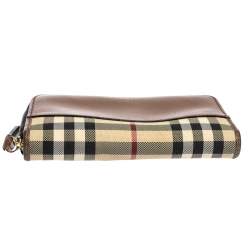 مملوكة مسبقًا محفظة بربري كاروهات هاي ماركت تشيك بيج/ بني وجلد بسحاب محيط