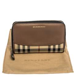مملوكة مسبقًا محفظة بربري كاروهات هاي ماركت تشيك بيج/ بني وجلد بسحاب محيط