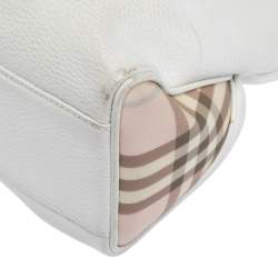 Pre Owned Burberry White Leather Shark Tooth Tote