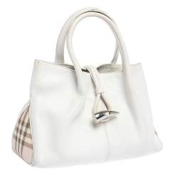 Pre Owned Burberry White Leather Shark Tooth Tote