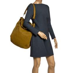 Pre Owned Burberry Amber Leather Studded Hadwin Hobo