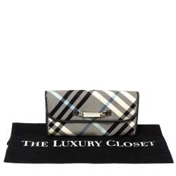 Pre Owned Burberry Blue Label Black/Blue House Check Fabric Flap Continental Wallet