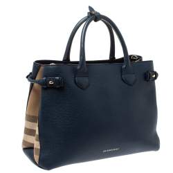 Pre Owned Burberry Blue Leather and House Check Fabric Medium Banner Tote