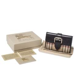 Pre Owned Burberry Beige/Brown Haymarket Check Coated Canvas and Leather Flap Bifold Wallet