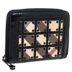 Pre Owned Burberry Black/Beige Canvas and Patent Leather Small Warrior Zip Around Wallet