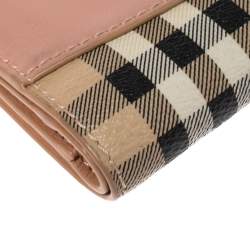 Pre Owned Burberry Beige/Peach Haymarket Check Canvas and Leather Bifold Wallet