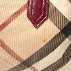 مملوكة مسبقًا Burberry Red/Beige Nova Check Coated Canvas and Patent Leather Boston Bag