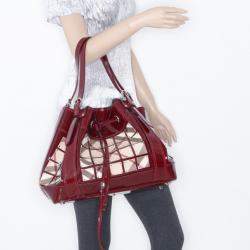 Pre Owned حقيبة بربري وارير كبيرة جلد سوداء وكاروهات نوفا