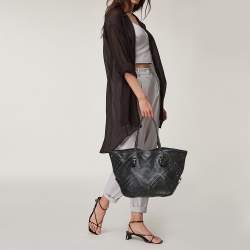 Pre Owned Burberry Black Perforated Leather Salisbury Tote