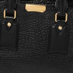 Pre Owned Burberry Black Grain Leather Clifton Signature Tote