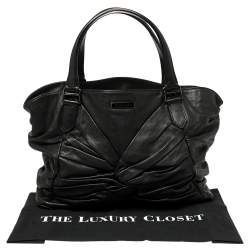 Pre Owned Burberry Black Soft Leather Knot Healy Satchel