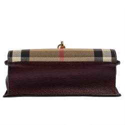 Pre Owned حقيبة كروس بربري ماكين جلد و كانفاس مربعات هاوس عنابي