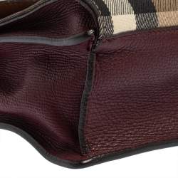 Pre Owned حقيبة كروس بربري ماكين جلد و كانفاس مربعات هاوس عنابي