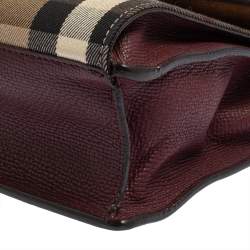 Pre Owned حقيبة كروس بربري ماكين جلد و كانفاس مربعات هاوس عنابي