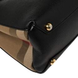 مملوكة مسبقًا Burberry Black Leather and House Check Canvas Mini Banner Tote