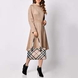 Pre Owned Burberry Beige/Black Nova Check Coated Canvas and Leather Nickie Tote