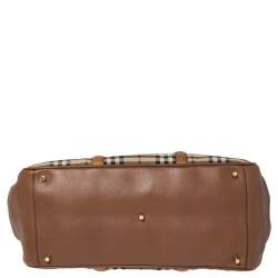 مملوكة مسبقًا Burberry Brown/Beige Haymarket Canvas and Leather Double Zip Tote