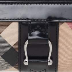 مملوكة مسبقًا Burberry Beige/Black Nova Check PVC And Leather Wristlet Clutch
