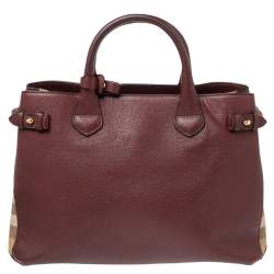 مملوكة مسبقًا حقيبة يد توتس بربري بانر قماش كاروهات هاوس تشيك و جلد بيج/عنابي متوسطة