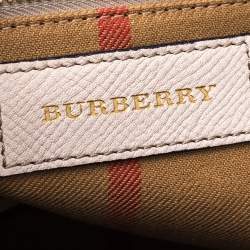 مملوكة مسبقًا Burberry Floral Print Leather The Medium Buckle Tote