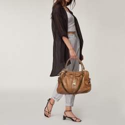 مملوكة مسبقًا حقيبة ساتشل بربري بارتو جلد بني تفاصيل سلسلة 