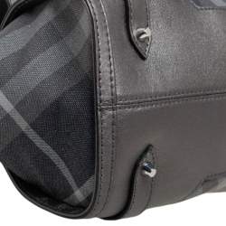 Pre Owned حقيبة يد بربري كونفرتيبل جلد وكانفاس كاروهات بيت رمادي ميتالك