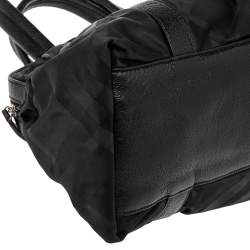 مملوكة مسبقًا Burberry Black Check Nylon and Leather Trim Satchel