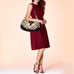Pre Owned Burberry Black/Beige Nova Check PVC And Patent Leather Brooke Hobo