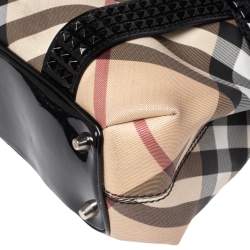 مملوكة مسبقًا حقيبة يد بربري مرصعة جلد لامع وكانفاس مقوى كاروهات نوفا بيج/ أسود