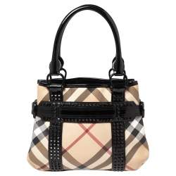 مملوكة مسبقًا حقيبة يد بربري مرصعة جلد لامع وكانفاس مقوى كاروهات نوفا بيج/ أسود