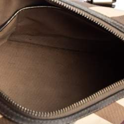 مملوكة مسبقًا Burberry Beige Nova Check PVC Chester Boston Bag