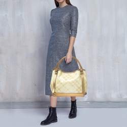 مملوكة مسبقًا حقيبة يد توتس بربري لاورينس جلد وفينيل كاروهات سوبرنوفا ليموني/ذهبي