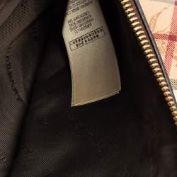 Pre Owned حقيبة كلتش بربري أديلين كانفاس مقوى كاروهات هايماركت بيج/بني مطوية بحمالة للمعصم