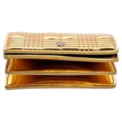 Pre Owned محفظة بسلسلة بربري جيسي كومباكت قلاب جلد لامه مبطن ذهبي