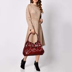 مملوكة مسبقًا Burberry Burgundy Patent Leather Quilted Prorsum Beaton Tote