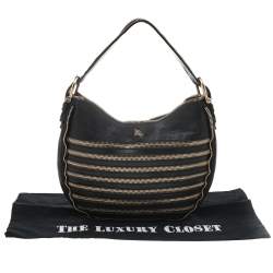 Pre Owned Burberry Black Leather Zipped Detail Malika Hobo