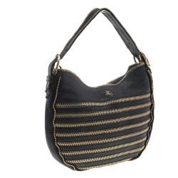Pre Owned Burberry Black Leather Zipped Detail Malika Hobo
