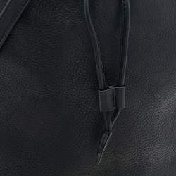 Pre Owned Burberry Black Leather Susanna Bucket Bag