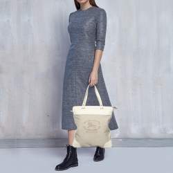 مملوكة مسبقًا Burberry White/Grey Leather And Fabric Tote