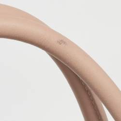 مملوكة مسبقًا Burberry Beige Leather Medium Buckle Tote