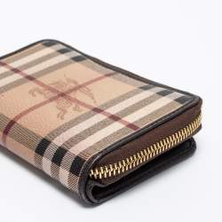 Pre Owned Burberry Beige/Brown Haymarket Check PVC and Leather Zip Around Wallet