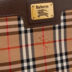 مملوكة مسبقًا Burberry Beige/Brown Nova Check Canvas And Leather Toiletry Cosmetic Pouch