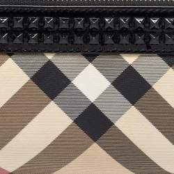 مملوكة مسبقًا Burberry Beige/Black Nova Check PVC and Patent Leather Studded Wristlet Clutch