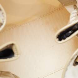 مملوكة مسبقًا Burberry Beige Brushstroke Check Canvas and Patent Leather Biltmore Shopper Tote