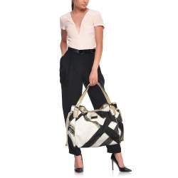 مملوكة مسبقًا Burberry Beige Brushstroke Check Canvas and Patent Leather Biltmore Shopper Tote