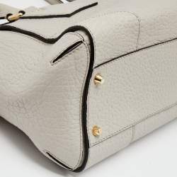 Pre Owned Burberry Light Grey Grain Leather Gladstone Satchel