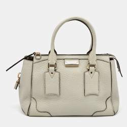 Pre Owned Burberry Light Grey Grain Leather Gladstone Satchel