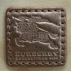 Pre Owned حقيبة يد بربري لورانس جلد وفينيل كاروهات سوبر نوفا أصفر/ذهبي 