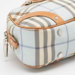 Pre Owned حقيبة ساتشل بربري جلد ومشمع بلاستيك هاوس كاروهات أزرق فاتح/بني فاتح