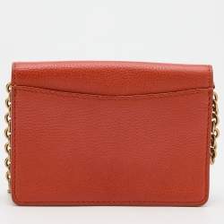 مملوكة مسبقًا Burberry Orange Leather Wallet On Chain